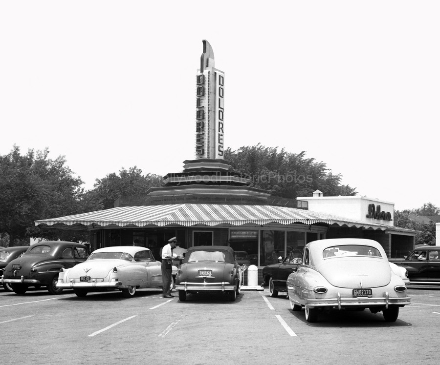 Dolores Drive In 1957.jpg